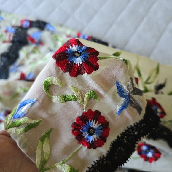 Modcloth Geode Floral Embroidered Lace Dress Size Small - Picture 14 of 14